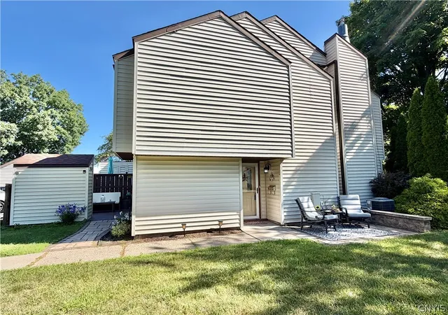 Photo 2 of Sale Pending at 104 Harwinton Ct, Camillus, NY 13031 | MLS# S1699915 | Listing updated on 2026-08-02