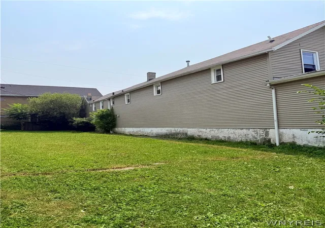 Listing Photo 4 - Condo for sale in building located at 43,45 59 61 York St, Buffalo, NY 14213