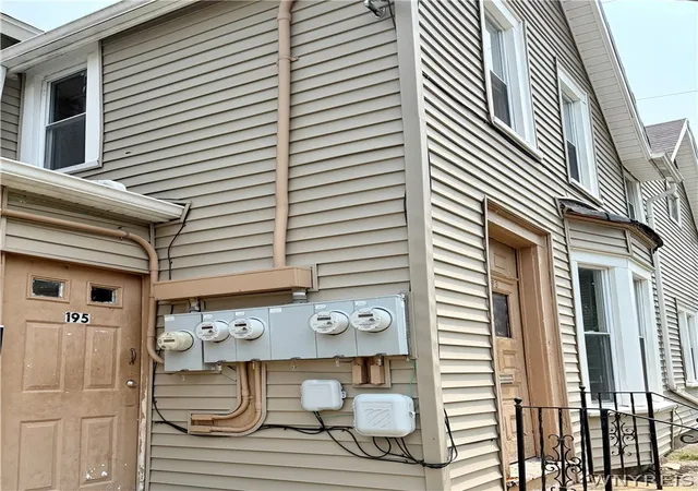 Photo 23 of Single family home for sale at 43 York St, Buffalo, NY 14213 | MLS# B1699638 | Listing updated on 2026-07-20