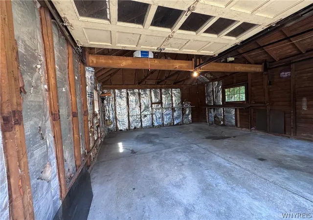 39th image of 132 Niagara Falls Blvd, Buffalo, NY 14214 | MLS# B1700008