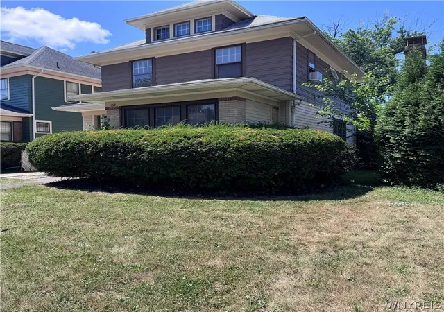 3rd image of 132 Niagara Falls Blvd, Buffalo, NY 14214 | MLS# B1700008