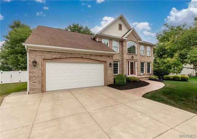 2nd image of 5225 Fox Trace, Buffalo, NY 14221 | MLS# B1699903