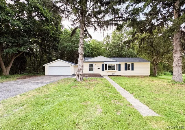 Photo 1 of Sale Pending at 3059 Broadway St, Oakfield, NY 14125 | MLS# B1700278 | Listing updated on 2026-07-29