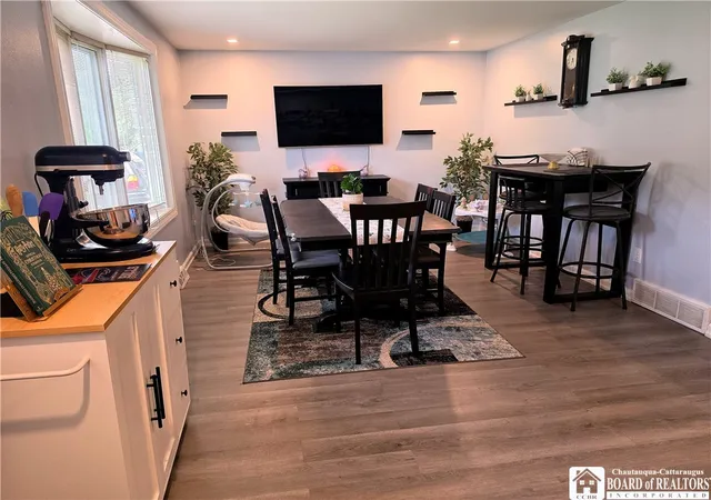 Photo 3 of Sale Pending at 4374 Robin Ln, Hamburg, NY 14075 | MLS# R1700283 | Listing updated on 2026-08-02