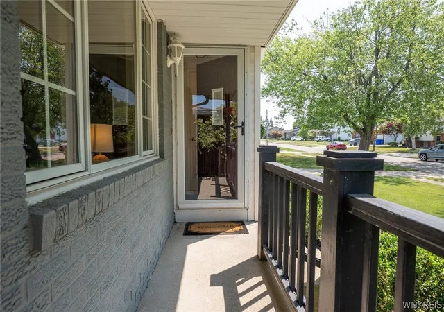 4th image of 63 Queens Dr, West Seneca, NY 14224 | MLS# B1699398