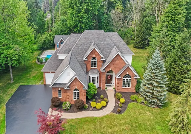 50th image of 250 Country Woods Ln, Rochester, NY 14626 | MLS# R1698163