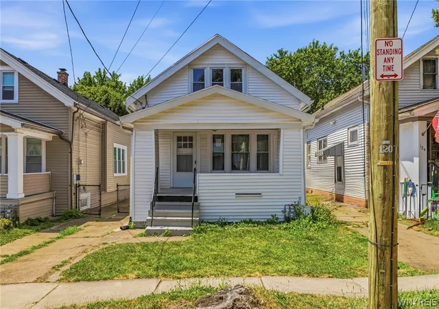 Photo 3 of Single family home for sale at 120 E End Ave, Buffalo, NY 14225 | MLS# B1700324 | Listing updated on 2026-07-21
