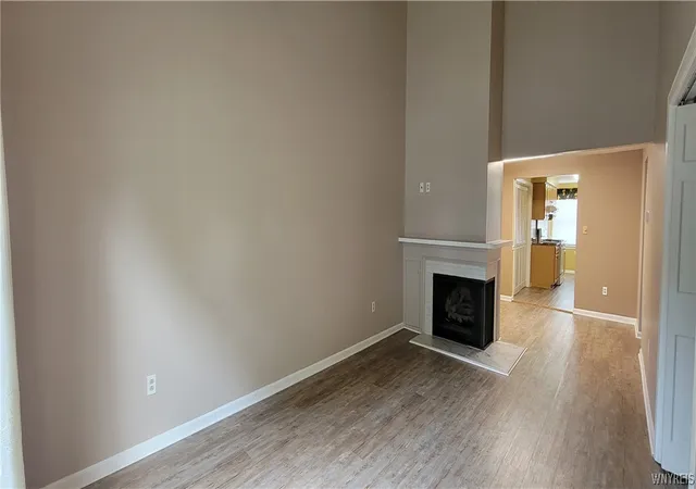 2nd image of 51 The Common, Lockport, NY 14094 | MLS# B1700327