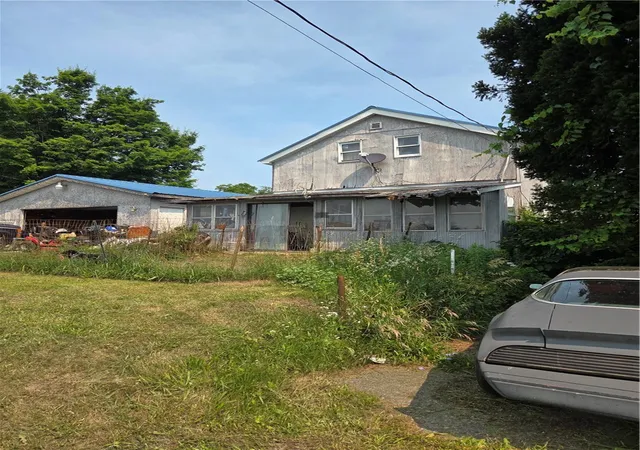 Photo 4 of Single family home for sale at 594 And 596 Davis Rd, Groton, NY 13045 | MLS# R1699239 | Listing updated on 2026-07-21