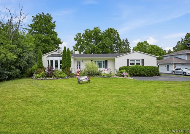 1st image of 4049 River Rd, Youngstown, NY 14174 | MLS# B1699149