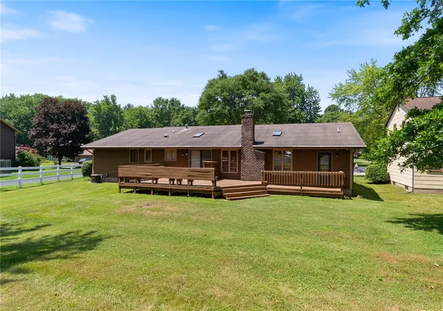 3rd image of 85 Stover Rd, Chili, NY 14624 | MLS# R1697972