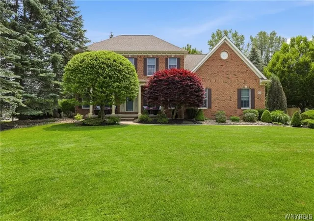 Photo 3 of Sale Pending at 6275 Gott Crk, East Amherst, NY 14051 | MLS# B1700372 | Listing updated on 2026-08-04