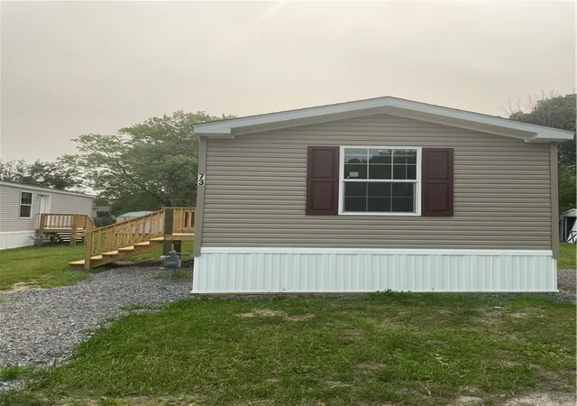 1st image of 73 Second Street, Farmington, NY 14425 | MLS# R1700411