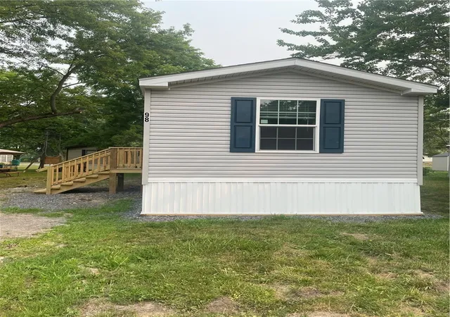 1st image of 98 Northrup Lane, Farmington, NY 14425 | MLS# R1700418