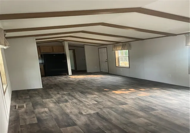 Photo 3 of Manufactured home for sale at 98 Northrup Ln, Farmington, NY 14425 | MLS# R1700418 | Listing updated on 2026-07-21