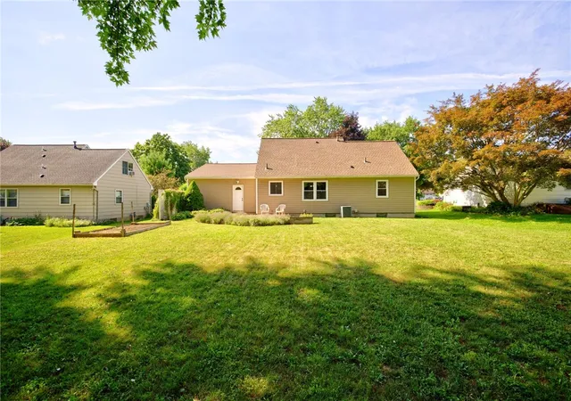 32nd image of 10 Slate Dr, Chili, NY 14514 | MLS# R1699853