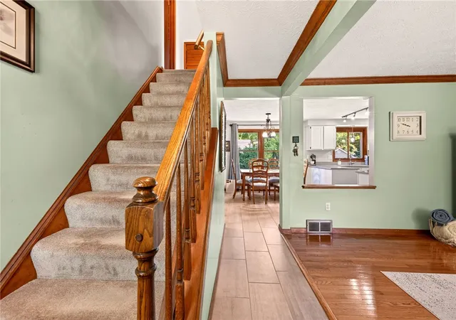 3rd image of 10 Slate Dr, Chili, NY 14514 | MLS# R1699853