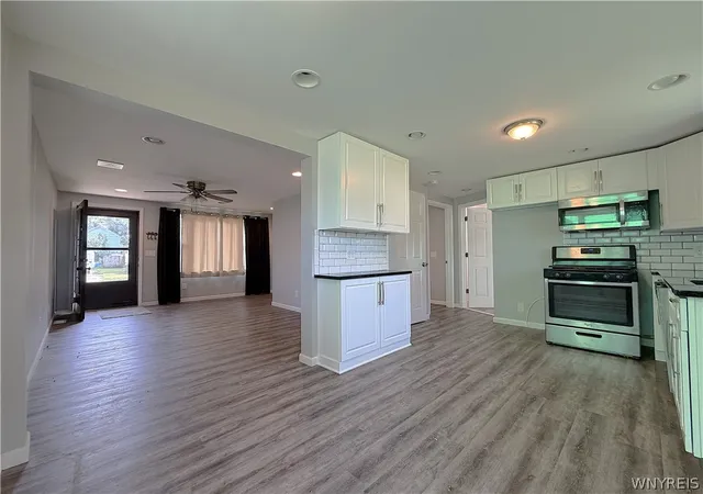 Photo 2 of Single family home for sale at 162 Cantwell Dr, Buffalo, NY 14220 | MLS# B1700102 | Listing updated on 2026-07-28