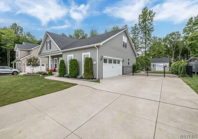 47th image of 828 Whitehaven Rd, Grand Island, NY 14072 | MLS# B1696915