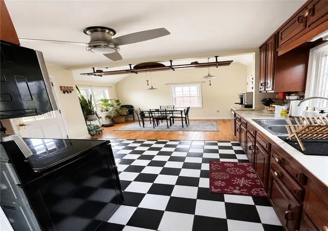Photo 5 of Single family home for sale at 209 Lovell Ave, Elmira, NY 14905 | MLS# R1700454 | Listing updated on 2026-07-28