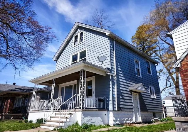 Photo 1 of Single family home for sale at 1126 La Salle Ave, Niagara Falls, NY 14301 | MLS# B1699685 | Listing updated on 2026-07-21