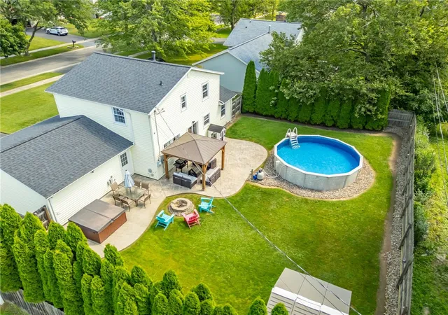 2nd image of 27 Sunny Slope Dr, Parma, NY 14468 | MLS# R1700164
