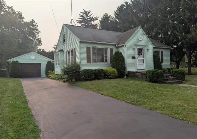 Photo 2 of Sale Pending at 535 Florence Ave, Medina, NY 14103 | MLS# R1700353 | Listing updated on 2026-07-28