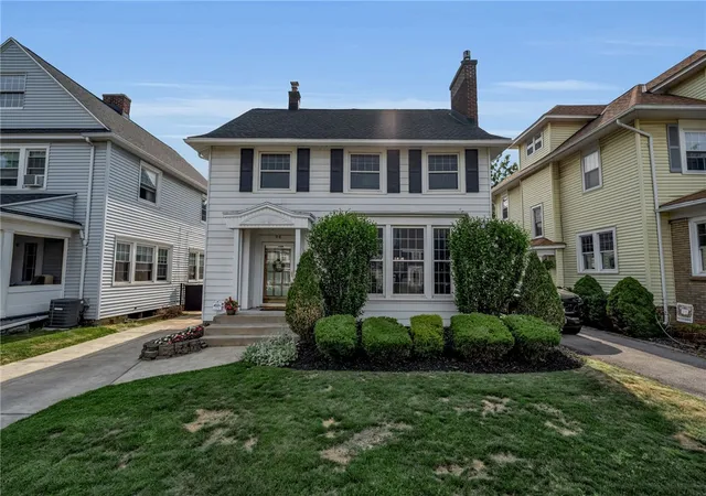 Photo 2 of Sale Pending at 94 Larchmont Rd, Buffalo, NY 14214 | MLS# R1700466 | Listing updated on 2026-07-28