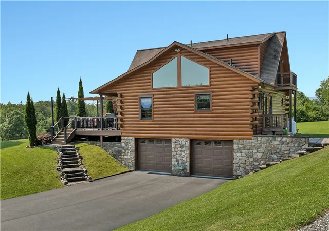 Photo 3 of Single family home for sale at 5600 State Route 81, Greenville, NY 12083 | MLS# R1700455 | Listing updated on 2026-07-21