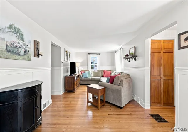 Photo 4 of Sale Pending at 28 Cloverdale Rd, Buffalo, NY 14225 | MLS# B1700495 | Listing updated on 2026-07-28