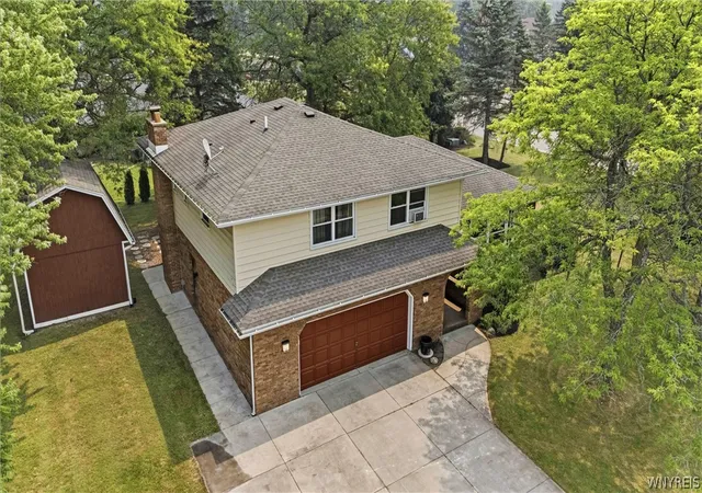42nd image of 3 Beaverbrook Ct, Depew, NY 14043 | MLS# B1699900