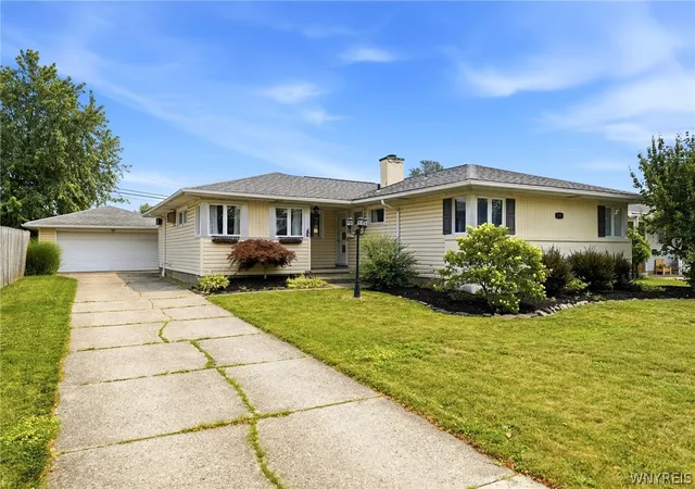 3rd image of 275 Pryor Ave, Tonawanda, NY 14150 | MLS# B1700427