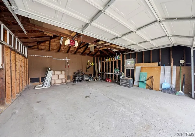 42nd image of 275 Pryor Ave, Tonawanda, NY 14150 | MLS# B1700427
