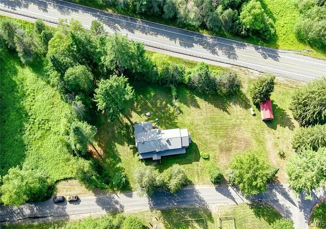 4th image of 359 Five Acre Ln, Cold Brook, NY 13324 | MLS# S1698723
