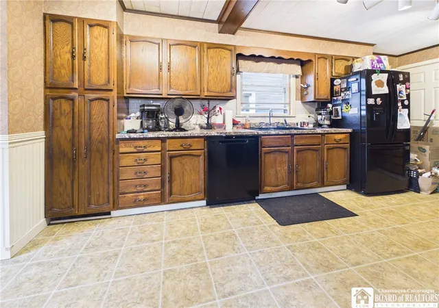 Photo 2 of Single family home for sale at 1407 Washington St, Olean, NY 14760 | MLS# R1700513 | Listing updated on 2026-07-21