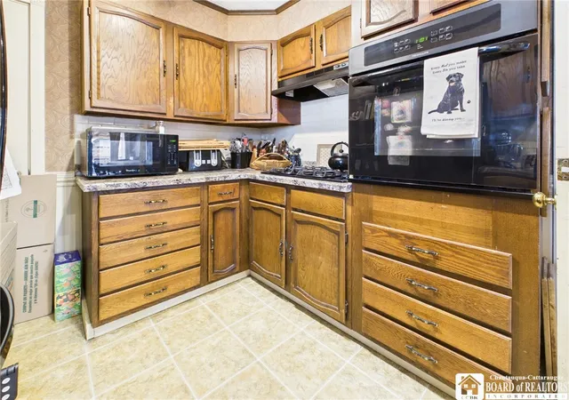 Photo 3 of Single family home for sale at 1407 Washington St, Olean, NY 14760 | MLS# R1700513 | Listing updated on 2026-07-21