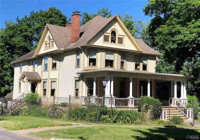 Photo 2 of Single family home for sale at 1010 Utica St, Oriskany, NY 13424 | MLS# S1700531 | Listing updated on 2026-07-24