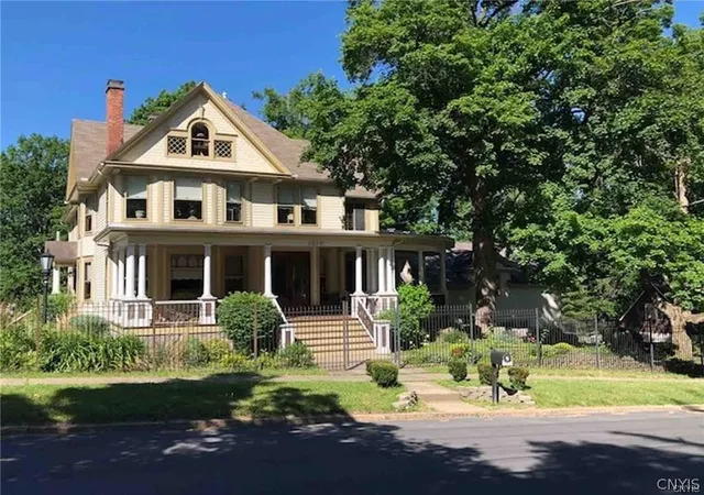 Photo 3 of Single family home for sale at 1010 Utica St, Oriskany, NY 13424 | MLS# S1700531 | Listing updated on 2026-07-24