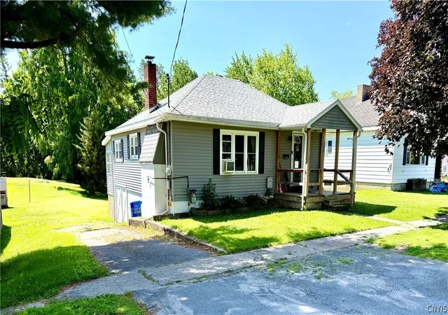 2nd image of 160 Rowley St, Gouverneur, NY 13642 | MLS# S1700413