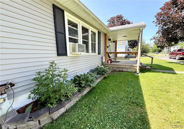 3rd image of 160 Rowley St, Gouverneur, NY 13642 | MLS# S1700413