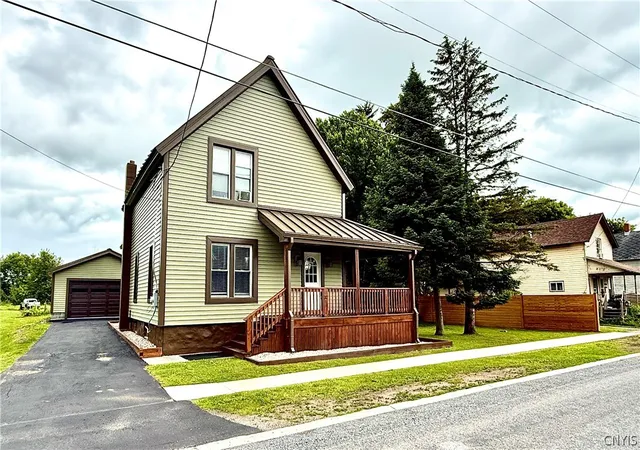 33rd image of 32 Smith St, Gouverneur, NY 13642 | MLS# S1700577