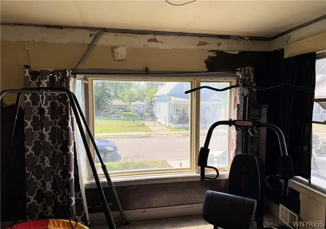 5th image of 7 Boone St, Buffalo, NY 14220 | MLS# B1700388