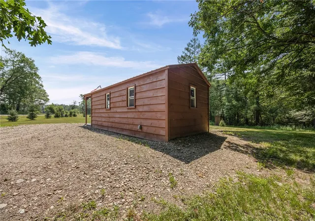 Photo 4 of Single family home for sale at 8357 Middle Rd, Angelica, NY 14709 | MLS# R1700593 | Listing updated on 2026-08-04