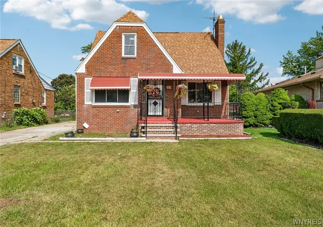 1st image of 171 Tudor Rd, Buffalo, NY 14215 | MLS# B1700484