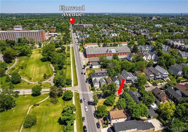 7th image of 411 Forest Ave, Buffalo, NY 14213 | MLS# B1687366