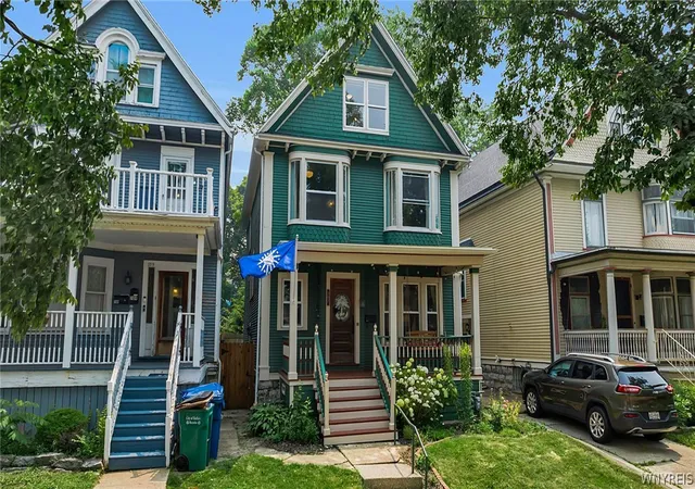 Photo 1 of Sale Pending at 707 Richmond Ave, Buffalo, NY 14222 | MLS# B1700532 | Listing updated on 2026-07-31