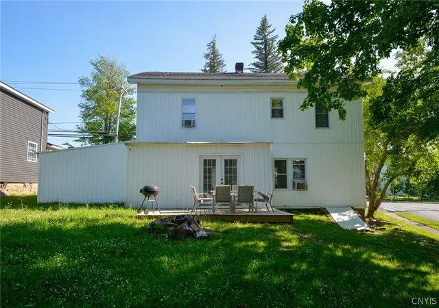 Photo 3 of Single family home for sale at 93 Walton St, Alexandria Bay, NY 13607 | MLS# S1698426 | Listing updated on 2026-07-22