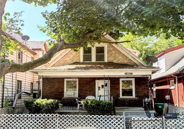 1st image of 2231 Cudaback Ave, Niagara Falls, NY 14303 | MLS# B1700595