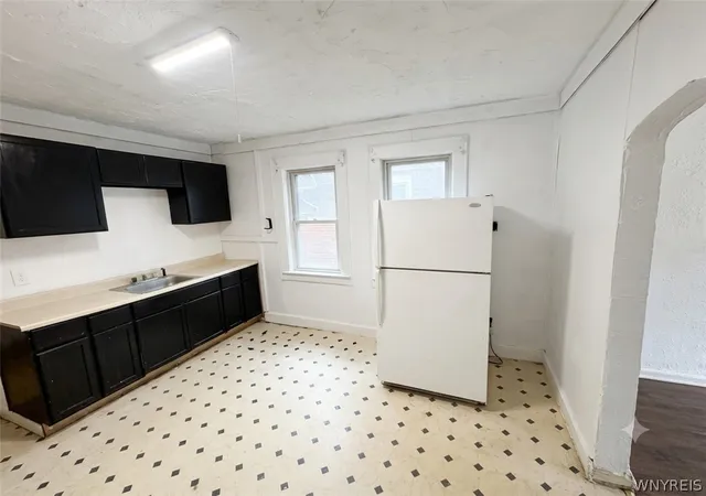 5th image of 2231 Cudaback Ave, Niagara Falls, NY 14303 | MLS# B1700595