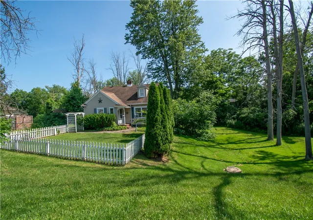 Photo 1 of Sale Pending at 408 E Main St, Waterloo, NY 13165 | MLS# R1700610 | Listing updated on 2026-08-03